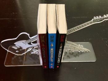 imagem do arquivo vetor para download Bookends Gravados em Acrílico com Guitarra