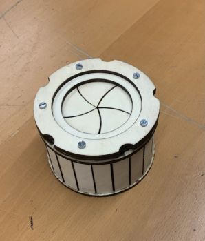 imagem do arquivo vetor para download Caixa de Íris Cortada a Laser
