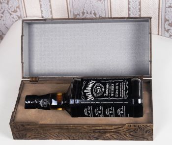 imagem do arquivo vetor para download Caixa de Madeira Gravada Jack Daniels Whiskey