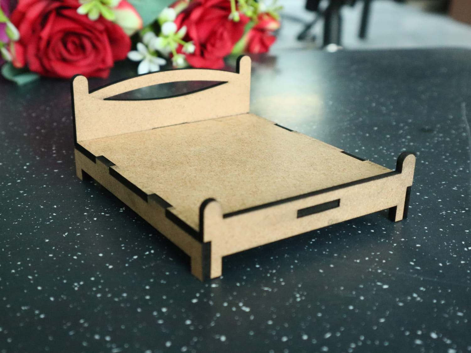 imagem do arquivo vetor para download Cama para Casinha de Boneca Móveis em Miniatura