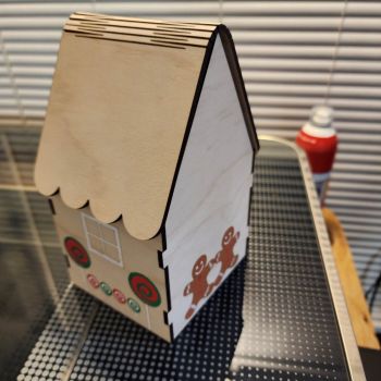 imagem do arquivo vetor para download Casa de Biscoito de Gengibre em Madeira