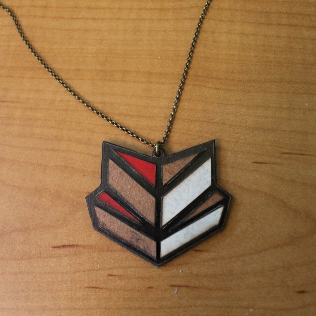 imagem do arquivo vetor para download Colar Feminino Cortado a Laser