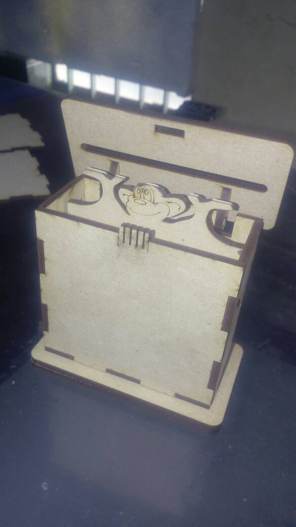 imagem do arquivo vetor para download Dispensador de Palitos de Dente