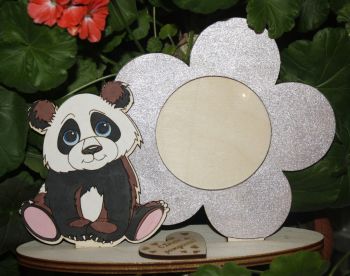 imagem do arquivo vetor para download Moldura de Foto de Panda Cortada a Laser