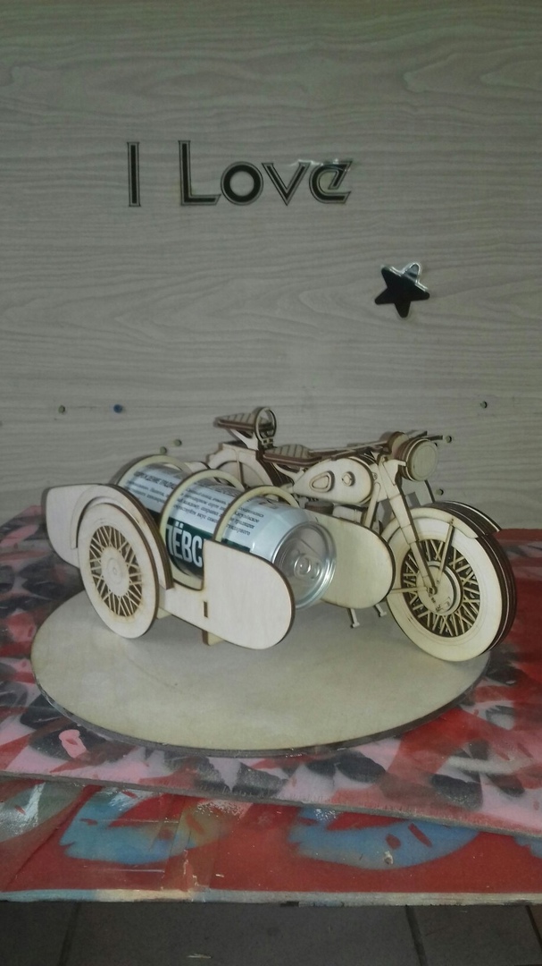 imagem do arquivo vetor para download Moto porta latinha