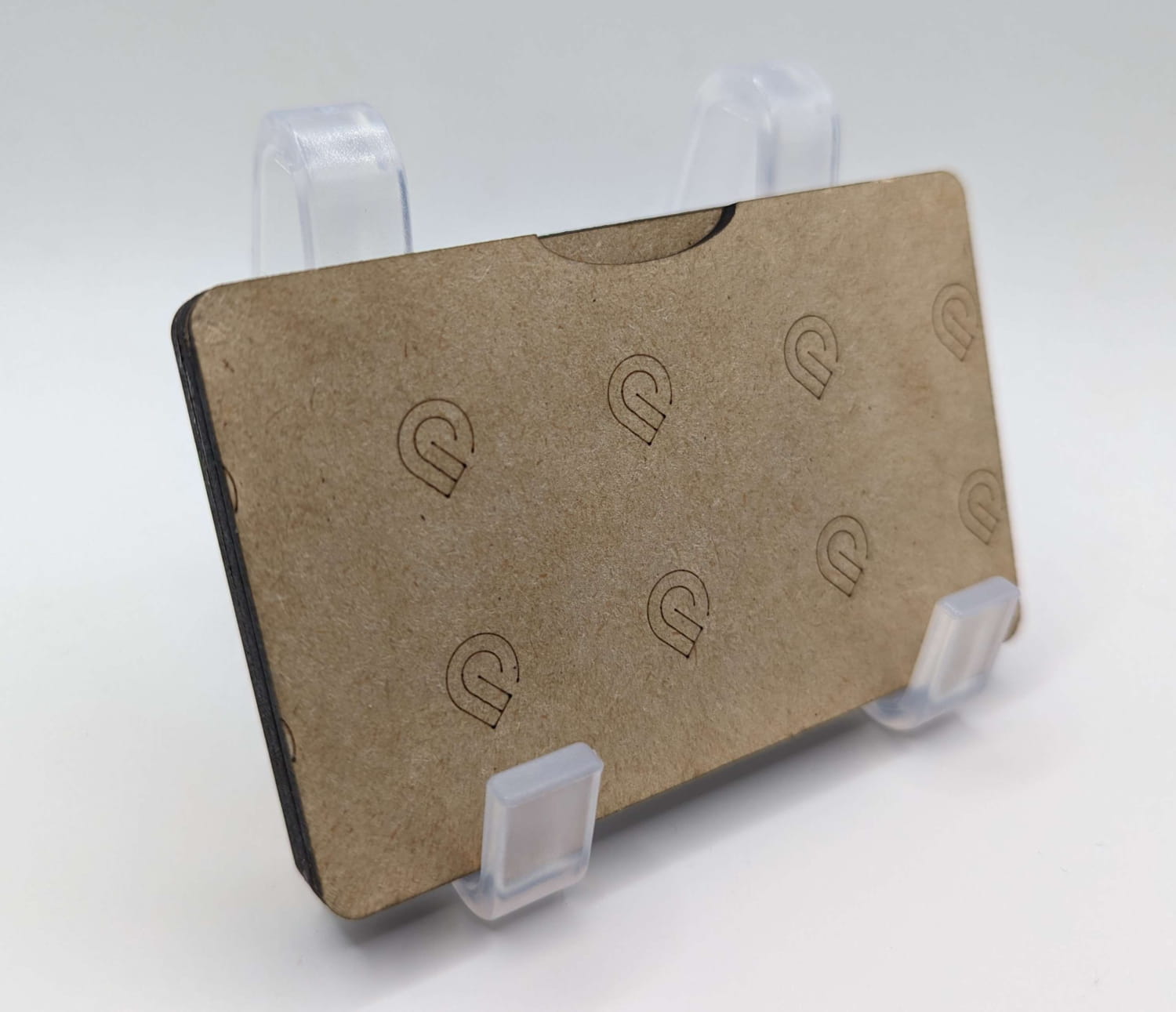 imagem do arquivo vetor para download Porta Cartões de Visita de Bolso Magnético