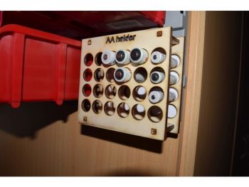 imagem do arquivo vetor para download Porta batarias