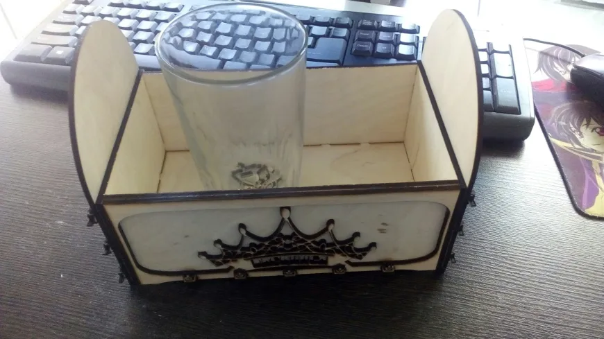 imagem do arquivo vetor para download Porta copos de princesa
