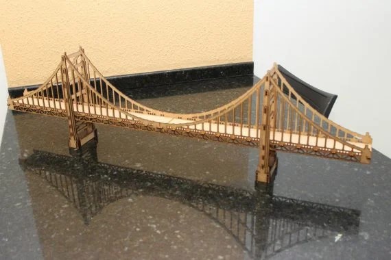 imagem do arquivo vetor para download Quebra Cabeça em 3D da Golden Gate Set