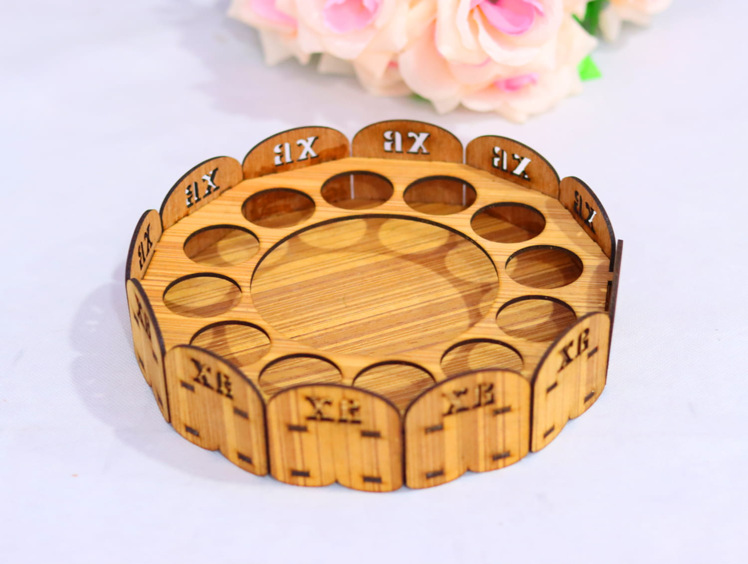 imagem do arquivo vetor para download Suporte Decorativo para Ovos de Páscoa