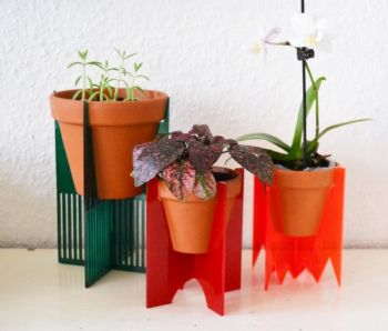 imagem do arquivo vetor para download Suportes para Vasos de Flores