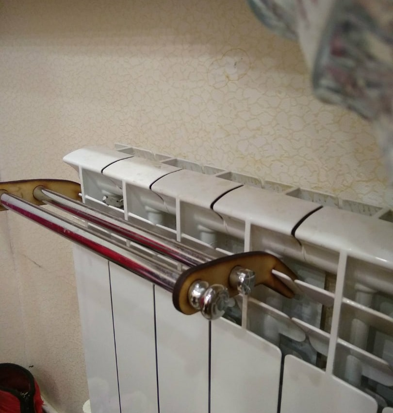imagem do arquivo vetor para download Toalheiro de Parede: Suporte para Toalhas