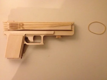 imagem do arquivo vetor para download Pistola de Borracha Semiautomática