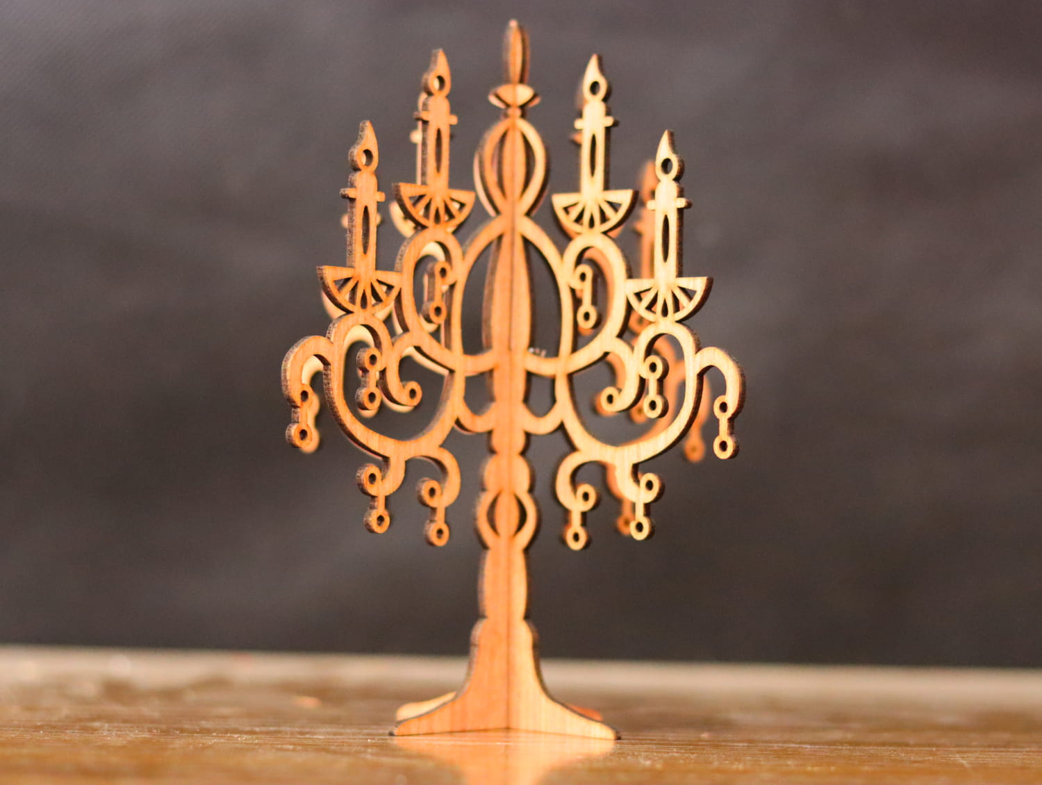 imagem do arquivo vetor para download Suporte de Velas em Forma de Árvore
