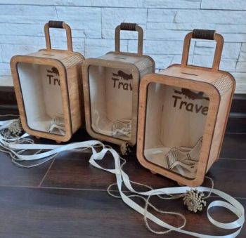 imagem do arquivo vetor para download Cofrinho para Viagem em Forma de Coelho Cortado a