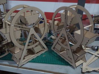 imagem do arquivo vetor para download Design de Roda Gigante