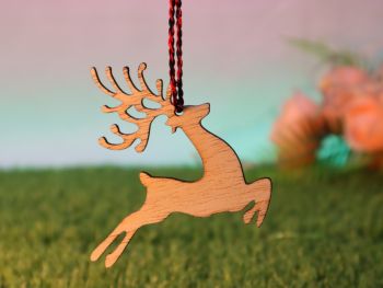 imagem do arquivo vetor para download Enfeite de Árvore de Natal com Treble Clef