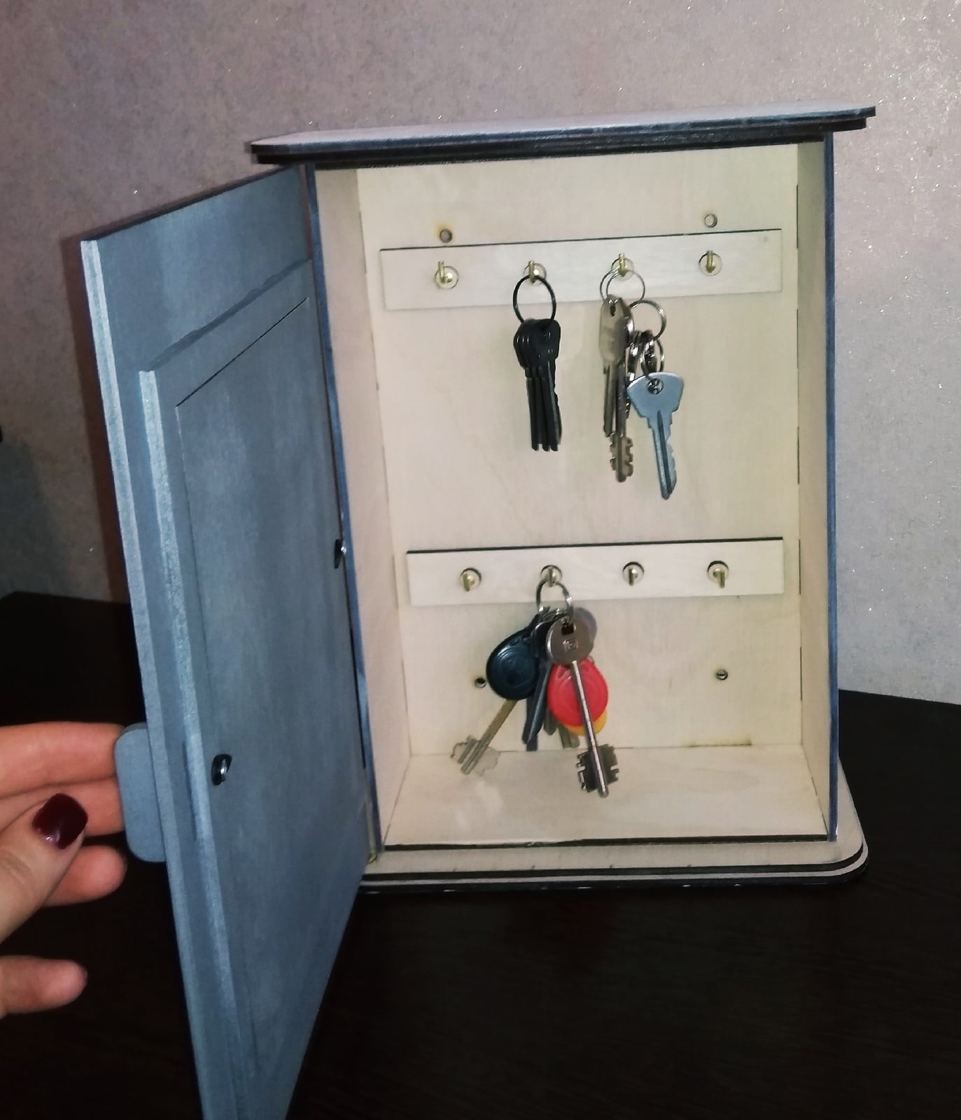 imagem do arquivo vetor para download Gabinete de Chaves