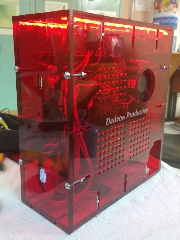 imagem do arquivo vetor para download Gabinete de Computador em Acrílico de 6mm