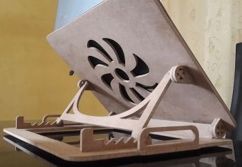 imagem do arquivo vetor para download Mesa de Laptop Ajustável e Dobrável