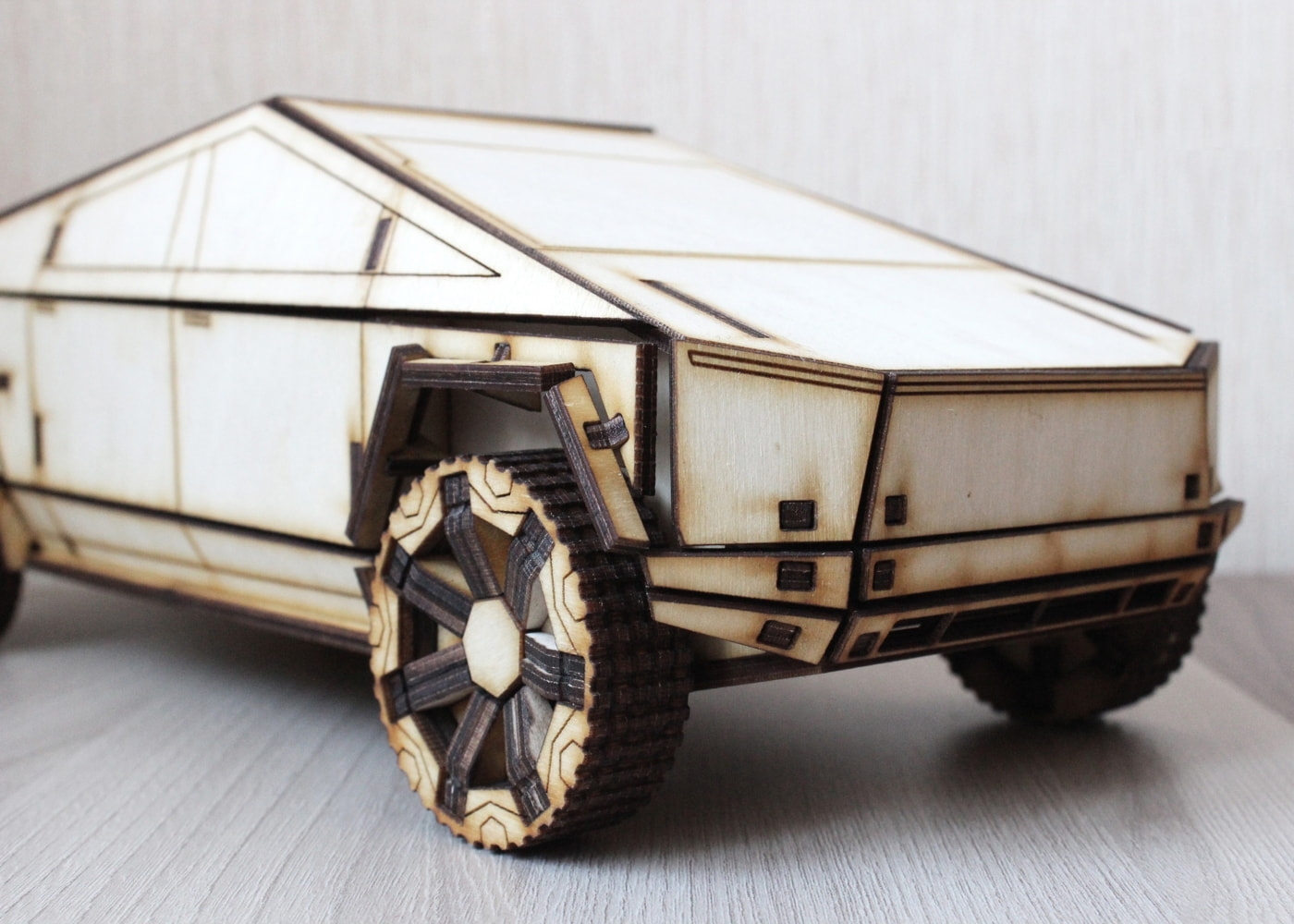 imagem do arquivo vetor para download Modelo 3D em Madeira Tesla Cybertruck