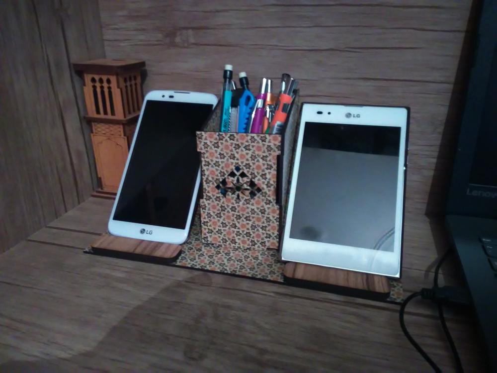 imagem do arquivo vetor para download Organizador de Suporte para Celular