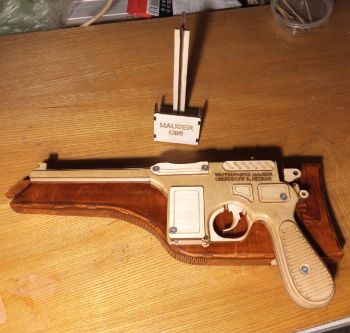 imagem do arquivo vetor para download Pistola Mauser C96