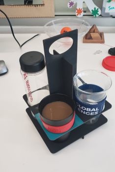 imagem do arquivo vetor para download Porta Copos para 4 Xícaras de Café