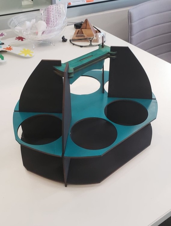 imagem do arquivo vetor para download Porta Copos para 6 Xícaras de Café