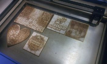 imagem do arquivo vetor para download Quebra Cabeça de Foto Jigsaw