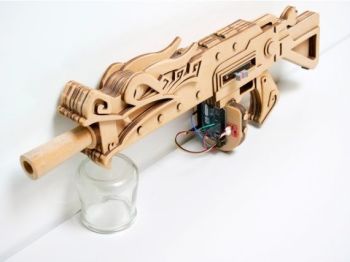 imagem do arquivo vetor para download Rifle em Madeira para Corte a Laser