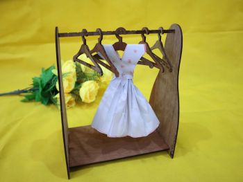 imagem do arquivo vetor para download Suporte para Roupas de Boneca Barbie 3mm