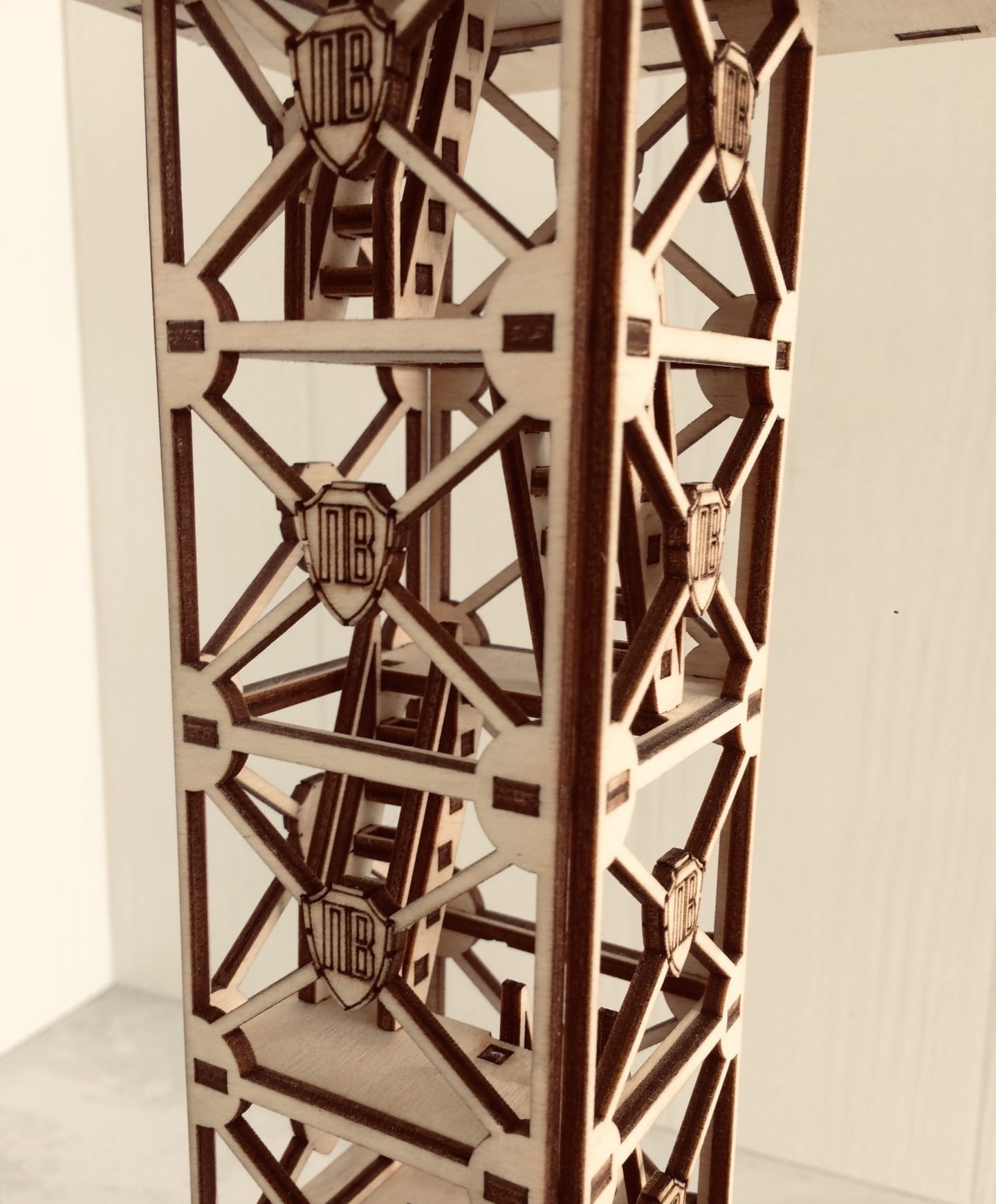 imagem do arquivo vetor para download Torre de Observação Militar Modelo 3D em Madeira