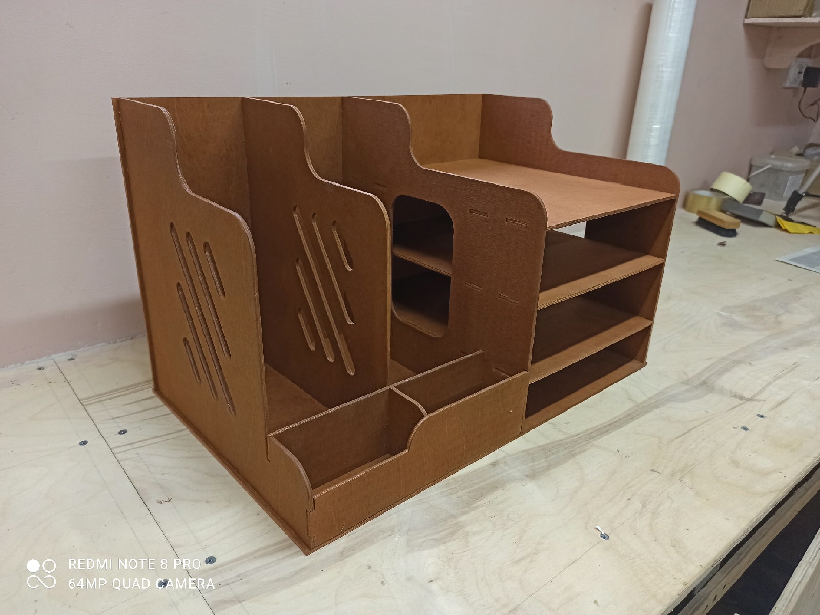 imagem do arquivo vetor para download Organizador de mesa